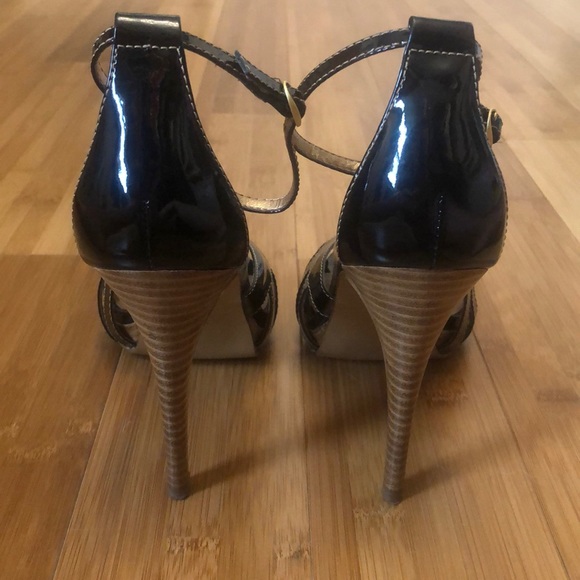 Colin Stuart Patent Leather Shoes - Picture 4 of 16